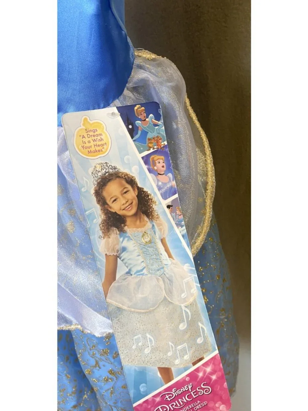 Disney Princess Cinderella musical Dress Costume, Blue size 4-6 New with tags.